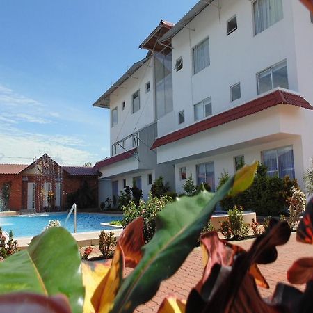 Hotel Yurak Archidona Luaran gambar