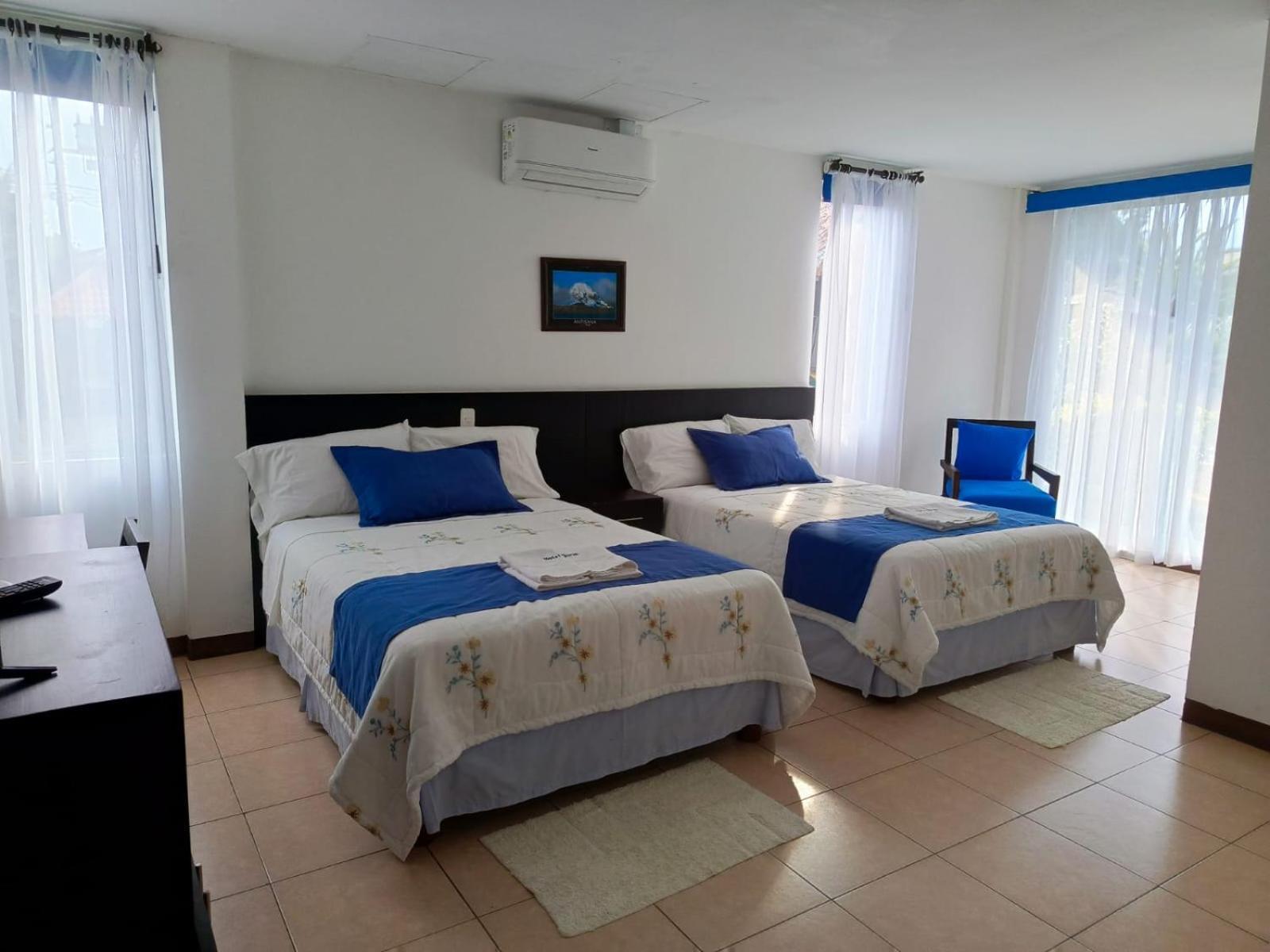 Hotel Yurak Archidona Luaran gambar