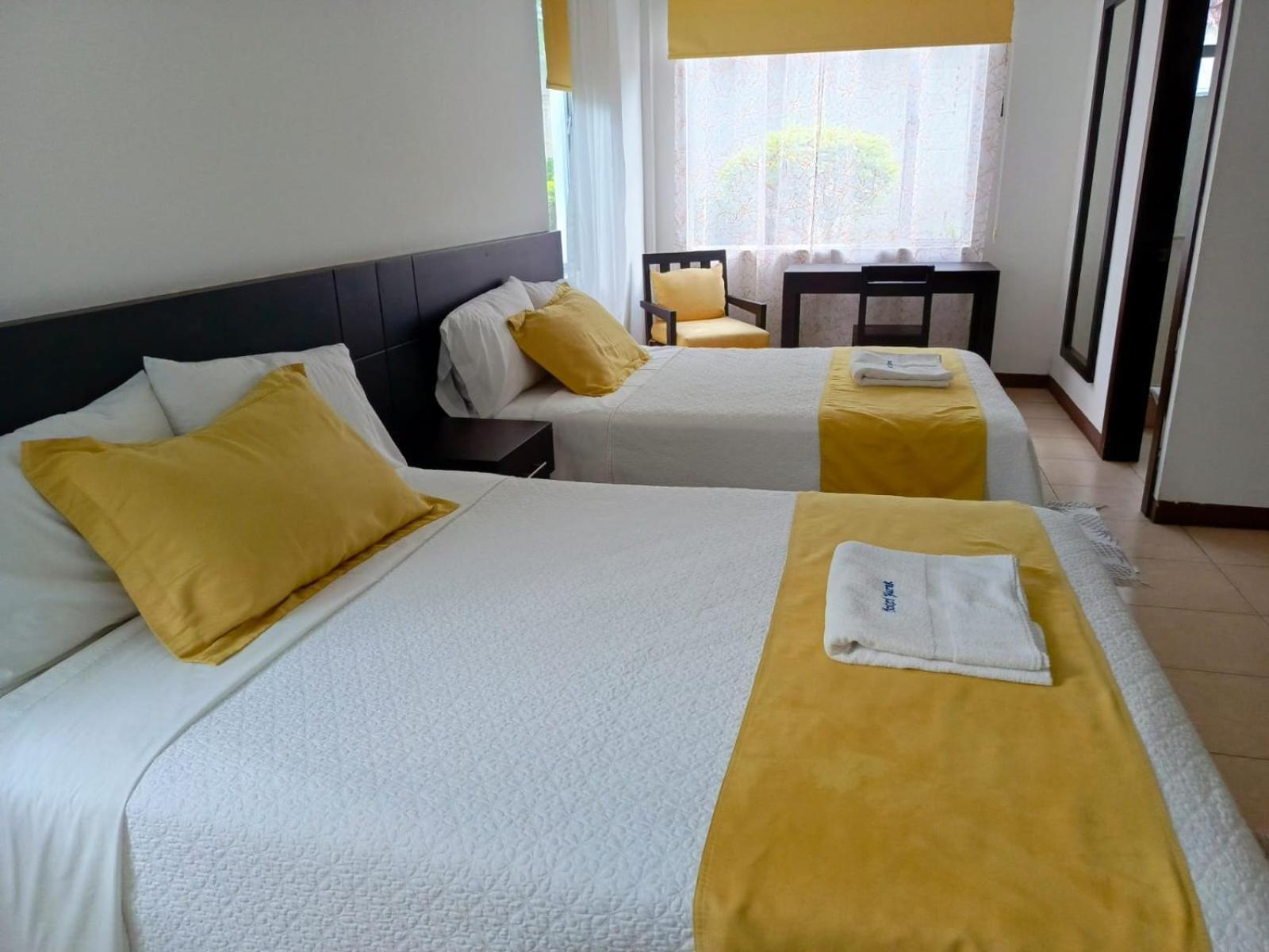 Hotel Yurak Archidona Luaran gambar