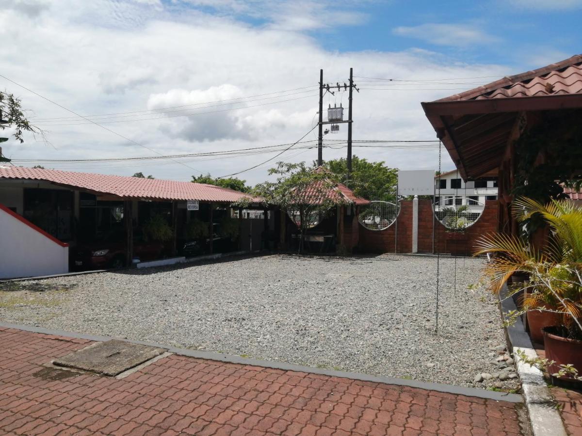 Hotel Yurak Archidona Luaran gambar